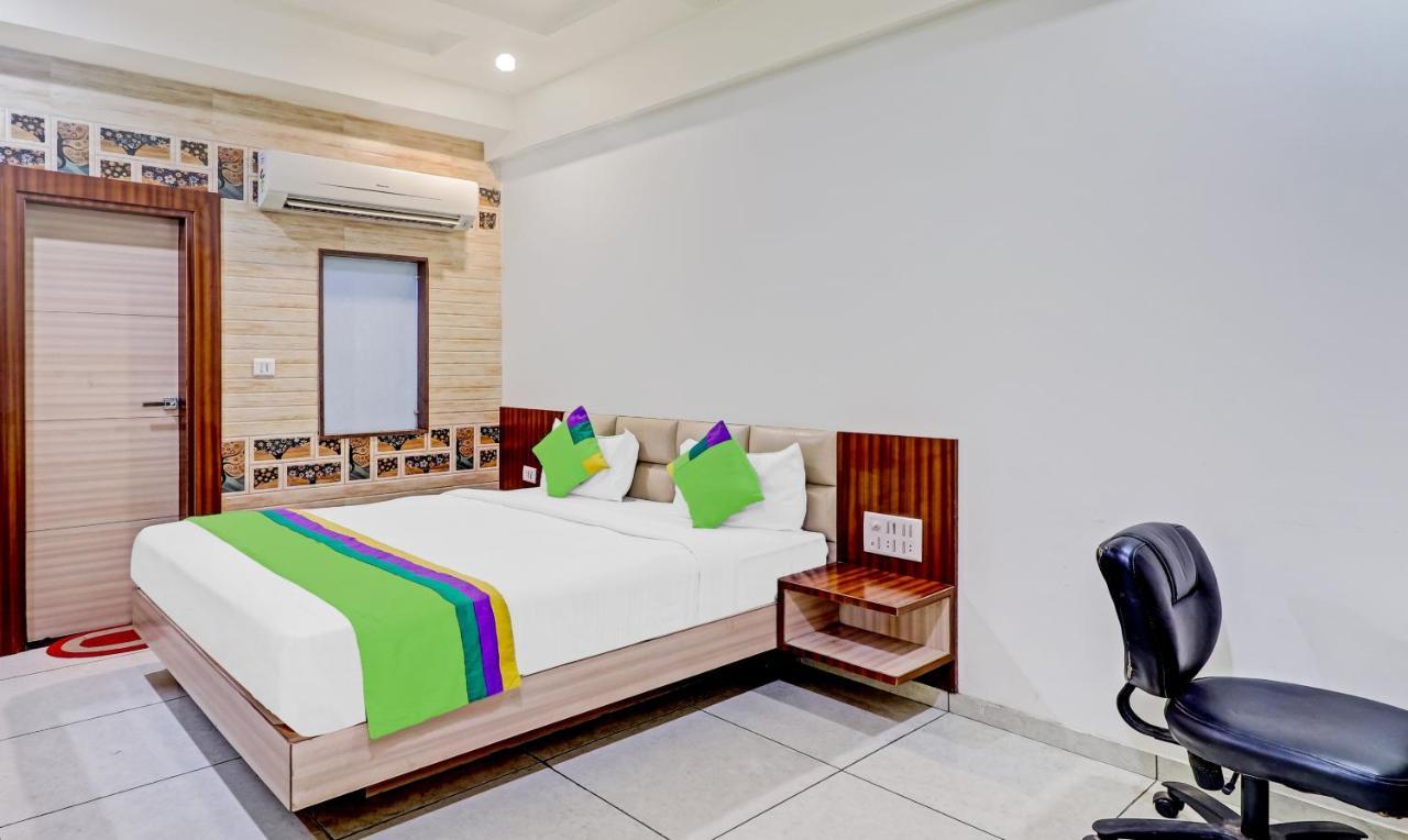 FabHotel Taj Dream Agra  Buitenkant foto